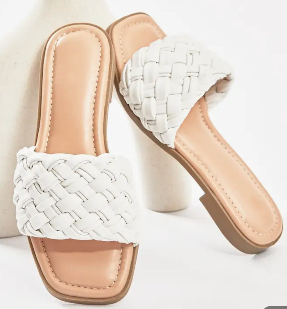 Your Go To Braided Flat Sandals