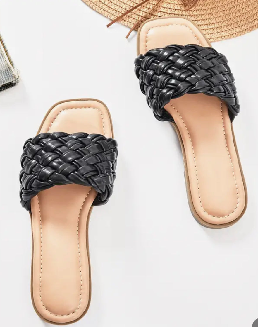 Your Go To Braided Flat Sandals
