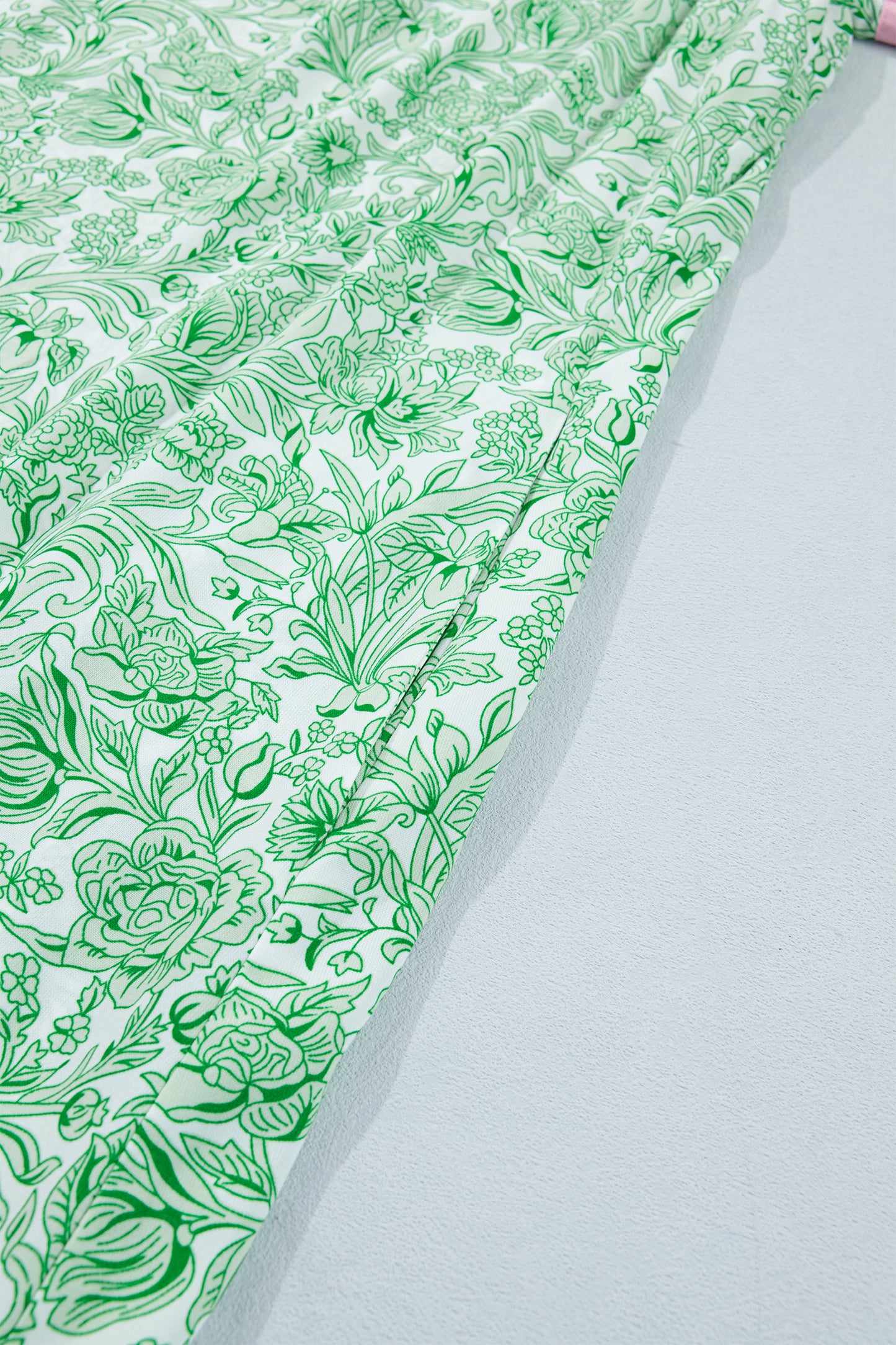 Green Plus Size Contrast Trim Flutter Sleeve Floral Kaftan Maxi Dress