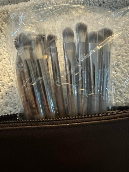 12 Piece Make Up Brush Set w/ Leather Carrying Bag