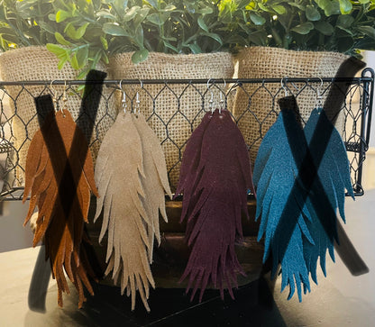 🪶Suede Feather Earrings 🪶