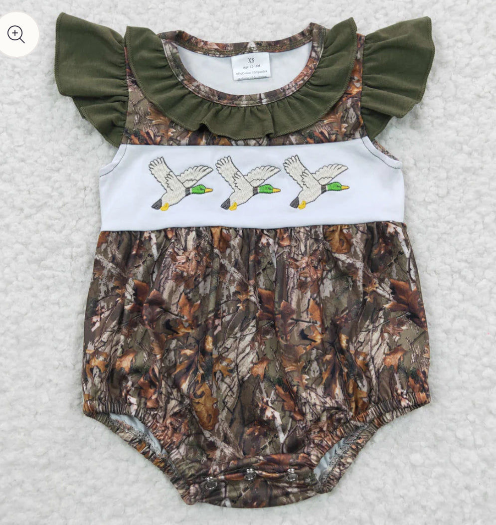 Girl’s Camo