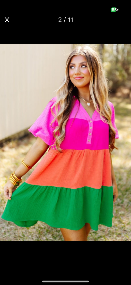 Colorblock Tiered Puff Sleeve Dress